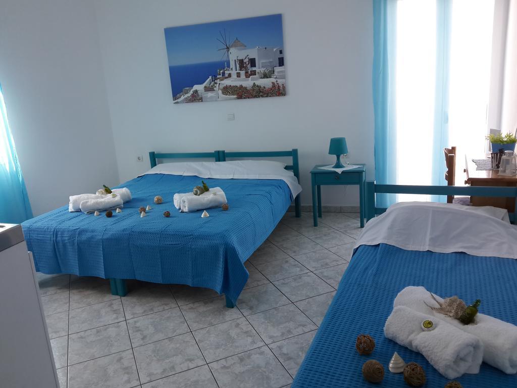 Paros Rooms Dora Екстериор снимка